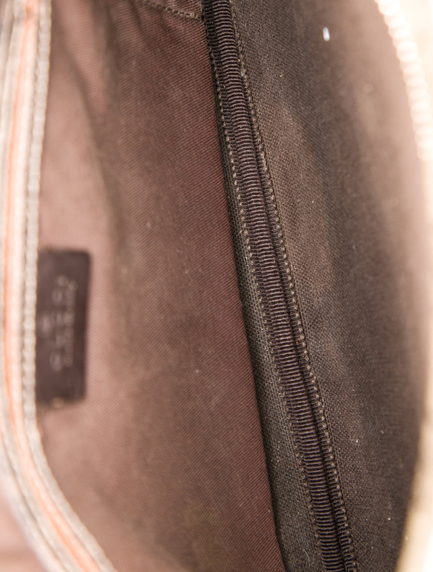 Gucci GG Supreme Messenger Bag